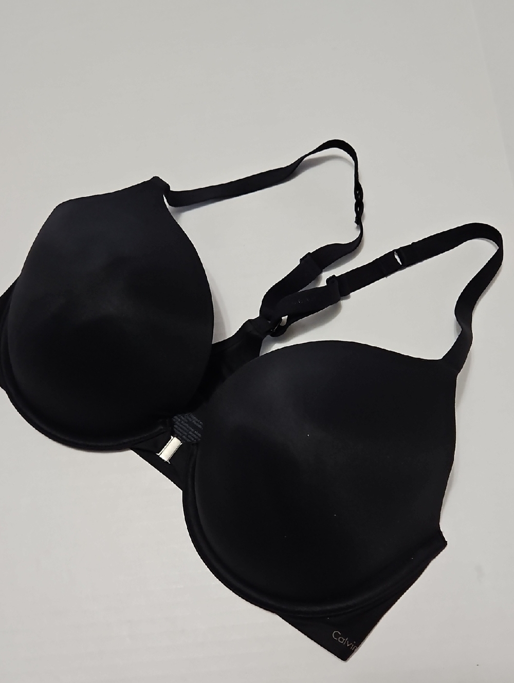 Calvin Klein Black Molded Raceback Memory Touch Front Closure Bra Size 36D
